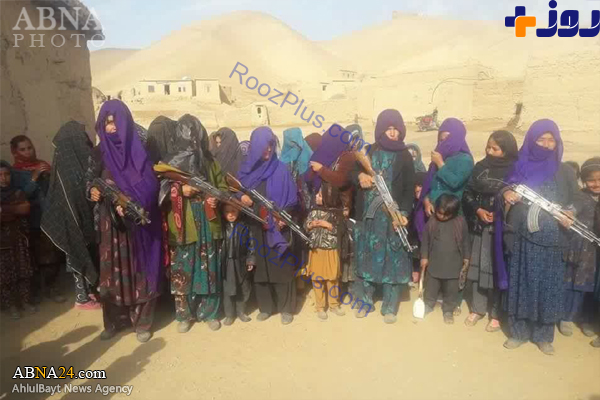 سلاح به دست گرفتن زنان افغان برای مقابله با داعش +تصاویر
