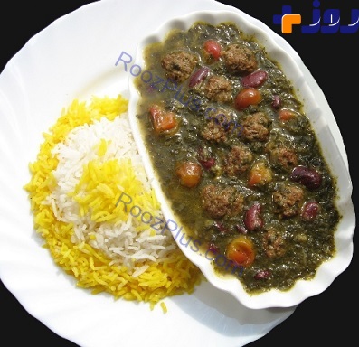 با تهیه خورش آلو اسفناج ، این غذای مفید و سنتی ایرانی آشنا شوید !