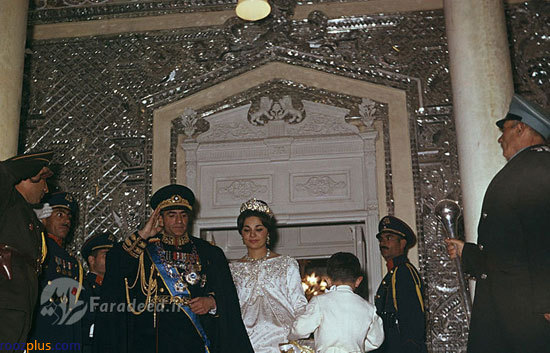 عکس هایی نایاب از جشن عروسی شاه و فرح