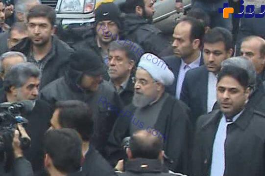 عکس/توضیحات سریع قالیباف به روحانی در محل حادثه پلاسکو