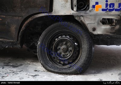 آتش سوزی خودرو در میدان هفتم تیر +تصاویر