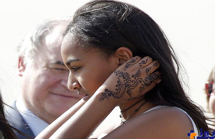 نقش حنا روی دست دختر اوباما پس از سفر به مراکش +عکس