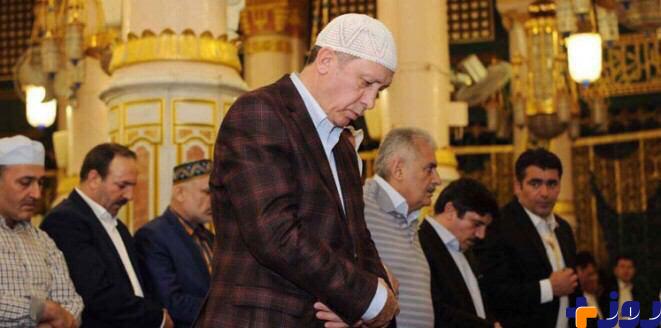 اردوغان در مسجد ریاست جمهورى هم اذان گفت هم پيش نماز شد + عکس
