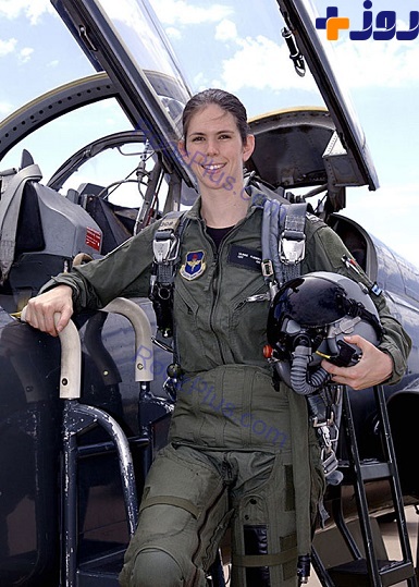 تصویر زنان خلبان هواپیماهای جنگنده