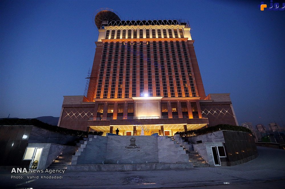 لوکس ترین هتل تهران که مهمان سران کشور های دیگر است، حتی استخر ندارد+تصاویر