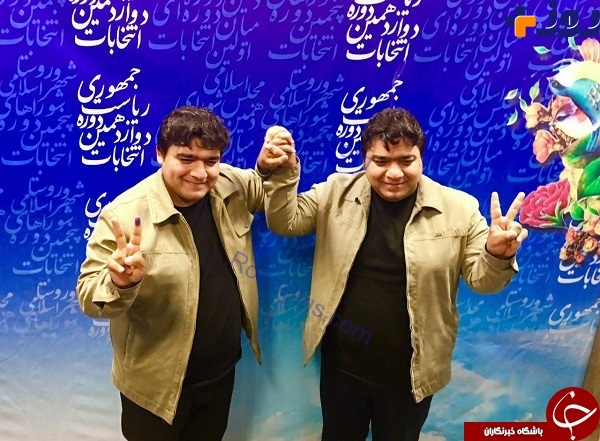 عکس/ رابطه برادران دوقلوی ثبت نام کننده با احمدی نژاد چه بود؟