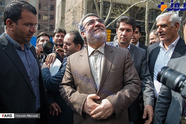 تصاویری از آخرین روز ثبت نام انتخابات شورای شهر تهران