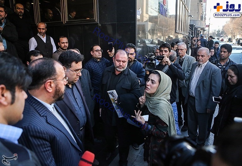 تصاویری دردناک از حضور خانواده های داغدار در شرکت ملی نفتکش ایران