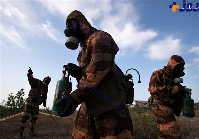 مقابله با حملات شیمیایی در رزمایش نیروی دریایی ارتش +تصاویر