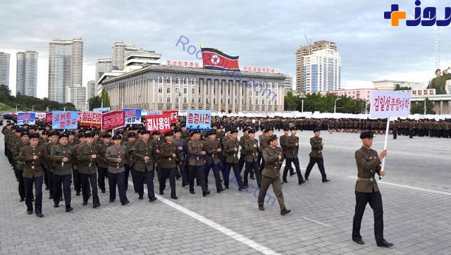 عکس/ دانشجویان کره شمالی به ارتش پیوستند