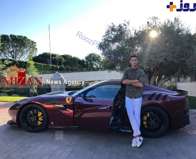 رونالدو کنار خودروی سوپراسپورت جدیدش +عکس
