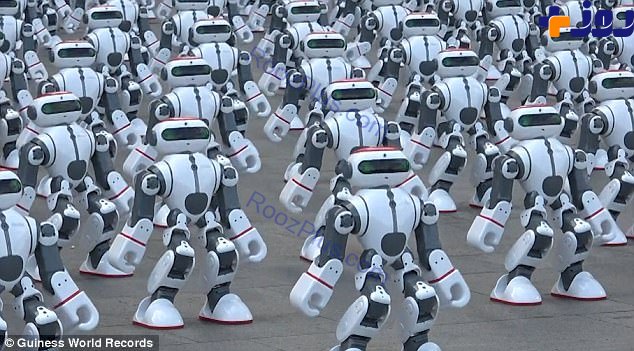 ارتش ربات‌های ورزشکار در کشور چین +تصاویر