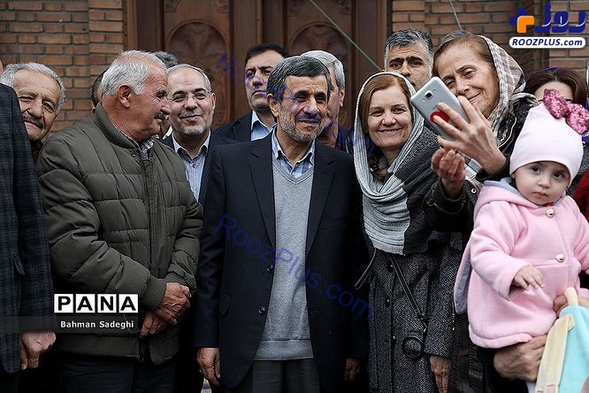 حضور احمدی نژاد در یک کلیسا! +تصاویر