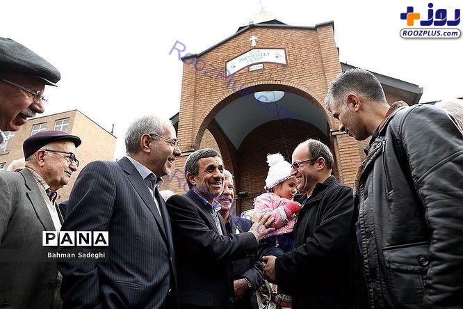 حضور احمدی نژاد در یک کلیسا! +تصاویر