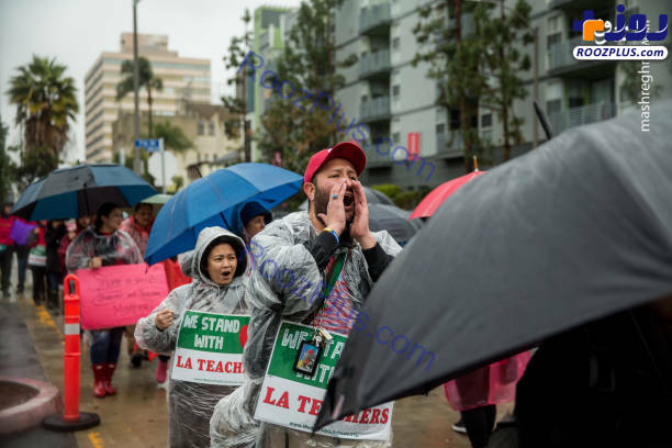 اعتصاب هزاران معلمان به وضعیت معیشت+عکس