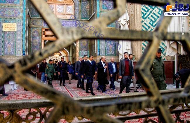وزیر خارجه فرانسه در حرم حضرت علی(ع) +عکس