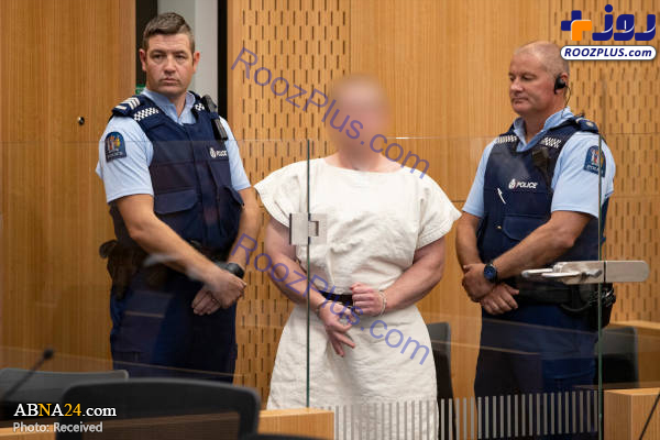 اقدام تحریک آمیز عامل قتل عام مسلمانان نیوزیلند در دادگاه +عکس