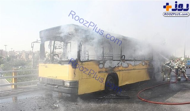 اتوبوس مسافربری در خیابان رجایی آتش گرفت +تصاویر