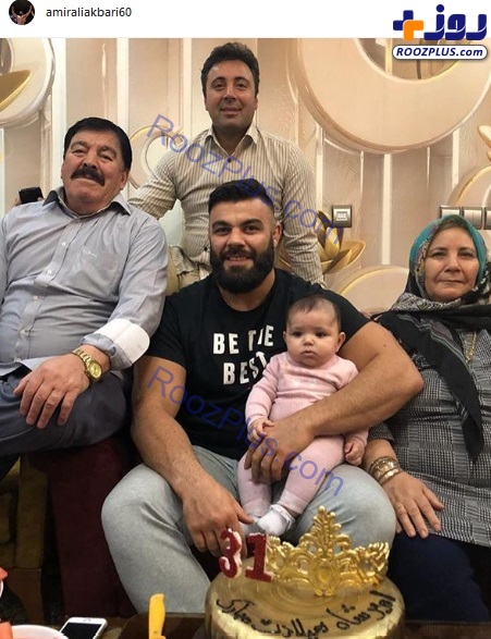 جشن تولد قهرمان ایرانی در کنار خانواده‌اش +عکس