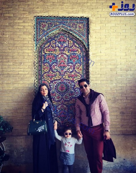 «آزاده نامداری» و خانواده‌اش به وقت شیراز +عکس