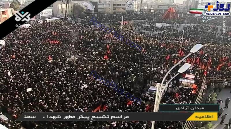 میدان آزادی شهر کرمان مملو از جمعیت عزادار+عکس