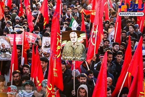 کرمانی‌ها با پرچم قرمز آمدند!+عکس
