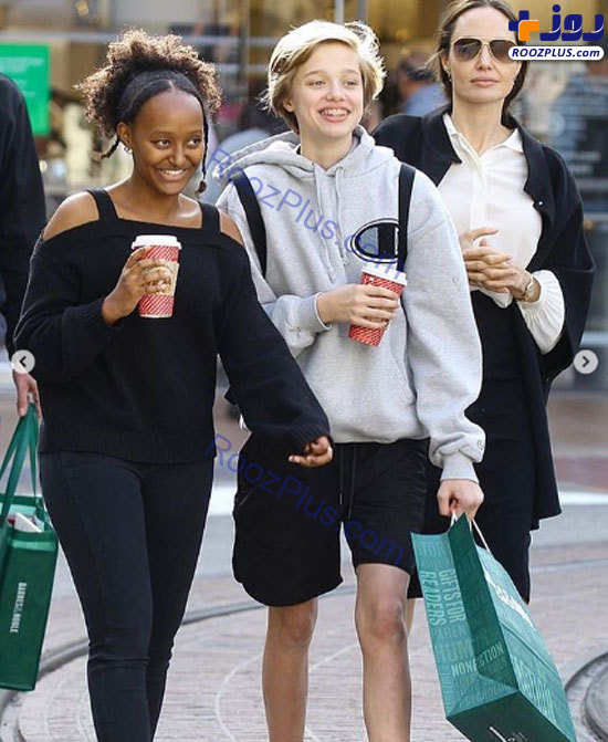 آ‌نجلینا جو‌لی همراه د‌خترانش در خرید کریسمس + عکس