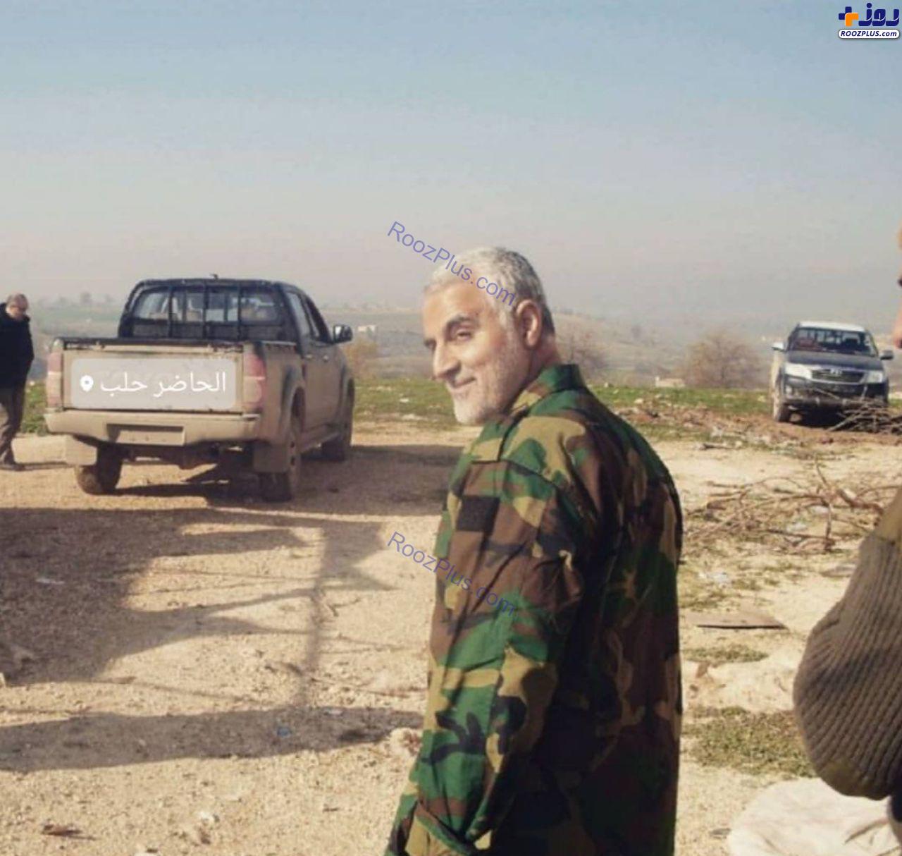 عکسی کمتر دیده شده از سردار شهید قاسم سلیمانی در سوریه