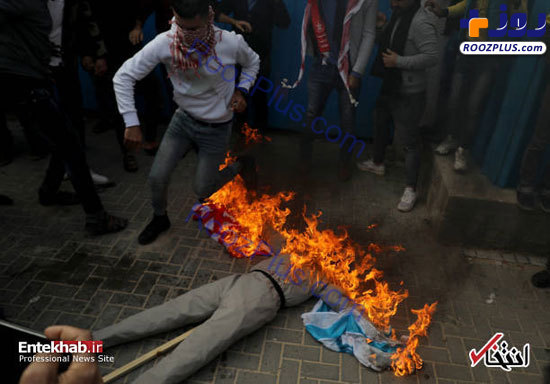 آتش زدن آدمک ترامپ توسط جوانان فلسطینی +عکس