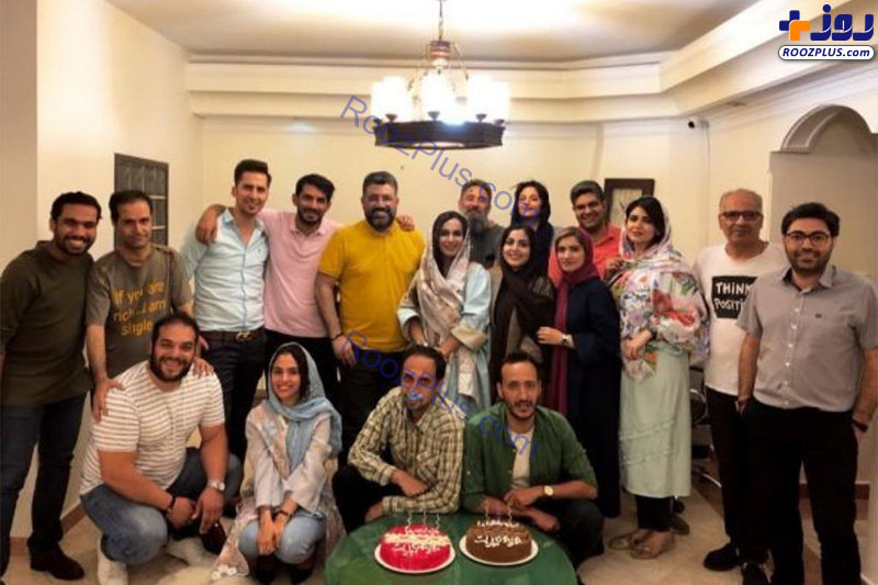 جشن فیلمساز شدن رضا رشیدپور با 2 کیک کوچک +عکس