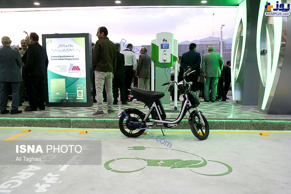عکس/ افتتاح نخستین جایگاه شارژ خودروهای برقی در برج میلاد تهران