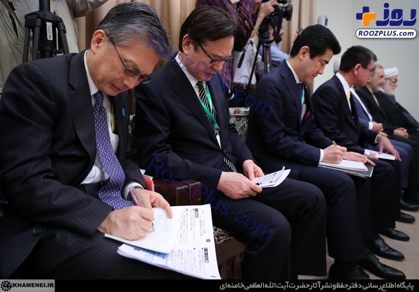 دیدار نخست‌وزیر ژاپن با رهبر معظم انقلاب اسلامی +عکس