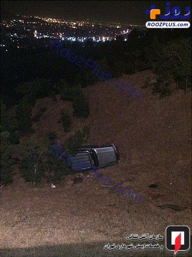 عکس/سقوط وانت به دره 50 متری در لویزان