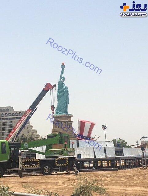 ساخت مجسمه آزادی در عربستان جنجالی شد! +تصاویر