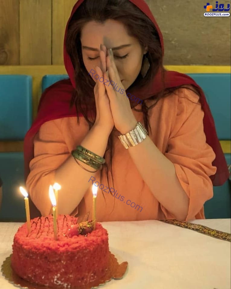 دعاهای خیلی عمیق سانیا سالاری در روز تولدش! +عکس