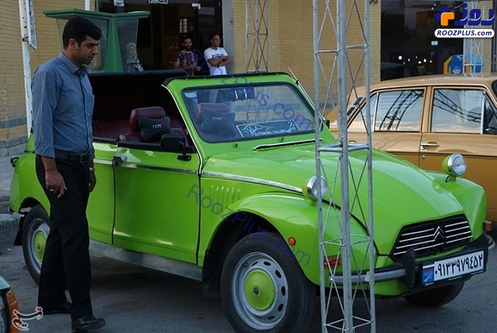 نمایشگاه بزرگ خودروهای کلاسیک در کرمان به روایت تصویر