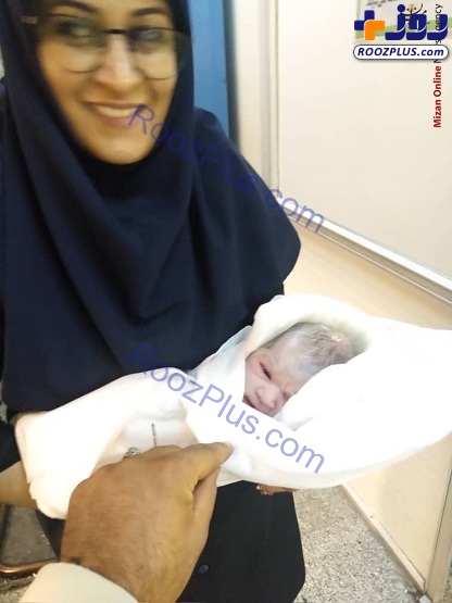 تولد نوزاد دختر در مترو دروازه دولت تهران +عکس