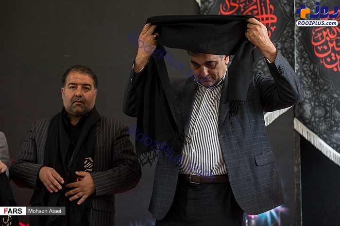 شال عزای شهردار تهران در مراسم اهتزاز بزر‌گترین پرچم یا حسین (ع) +عکس