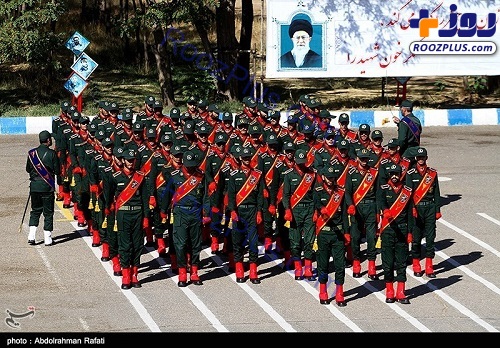 مراسم اعطای سردوشی به دانش آموختگان سپاه همدان +عکس