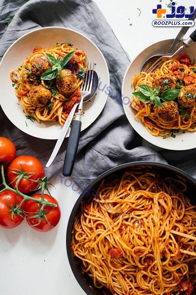 اسپاگتی با کوفته‌ی گیاهی در سس مخصوص