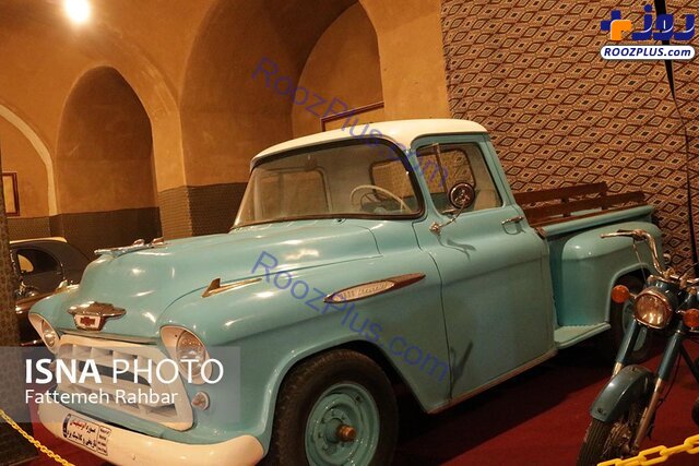 قدیمی‌ترین خودروی ایران در خانه یک یزدی+عکس