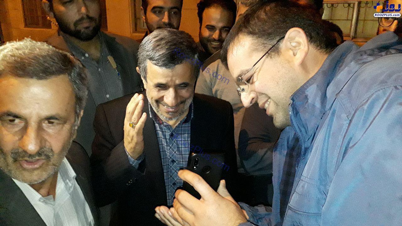 عکس/ جشن تولد احمدی نژاد در نارمک توسط جمعی از دوستدارانش