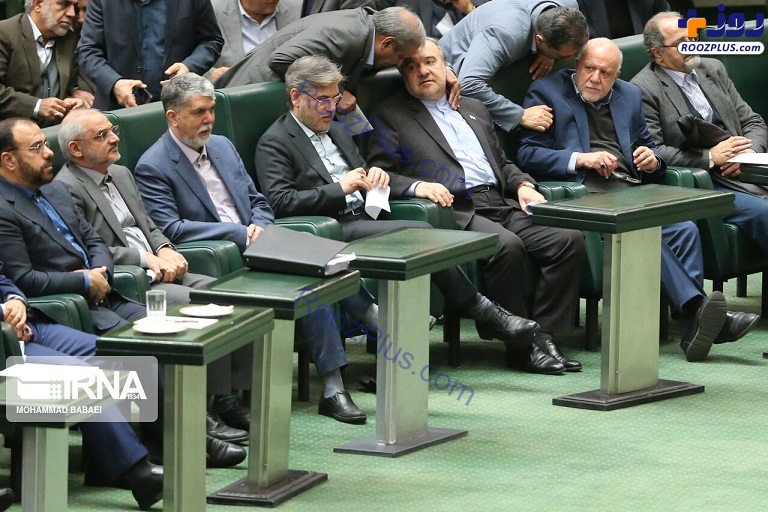 وزرایی که با روحانی به مجلس رفتند +عکس