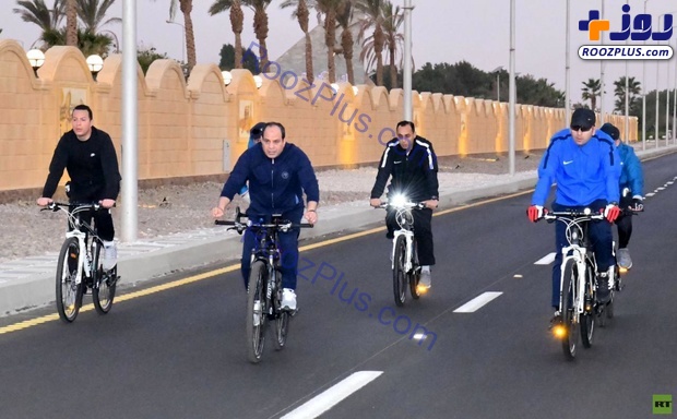 عکس/قرق کردن خیابان برای دوچرخه سواری السیسی