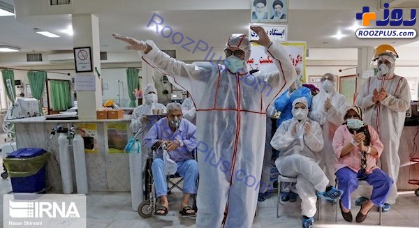 خوشحالی پرستاران در کنار بیماران کرونایی در لحظه سال تحویل + عکس