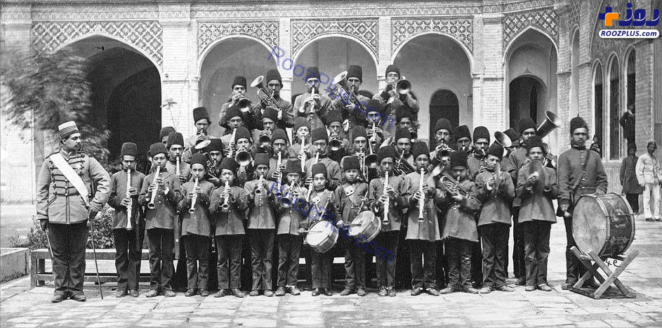 نخستین گروه موسیقی دانش‌آموزی در ایران +عکس