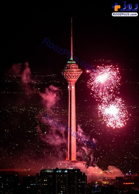 نورافشانی زیبا در برج میلاد + عکس