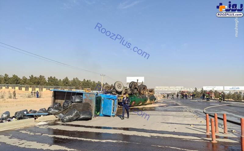 واژگونی تانکر حامل بنزین در اصفهان+عکس