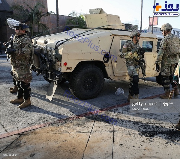 عکس/ خودروهای زرهی جنگی در خیابان های لس آنجلس!