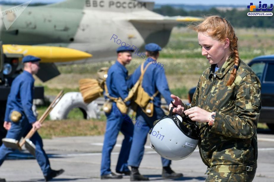 تمرینات دختران خلبان در روسیه +عکس
